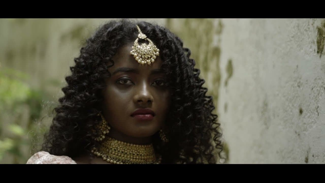 Cinematic jewelry shoot| Model shoot | Pixeltoonz Academy